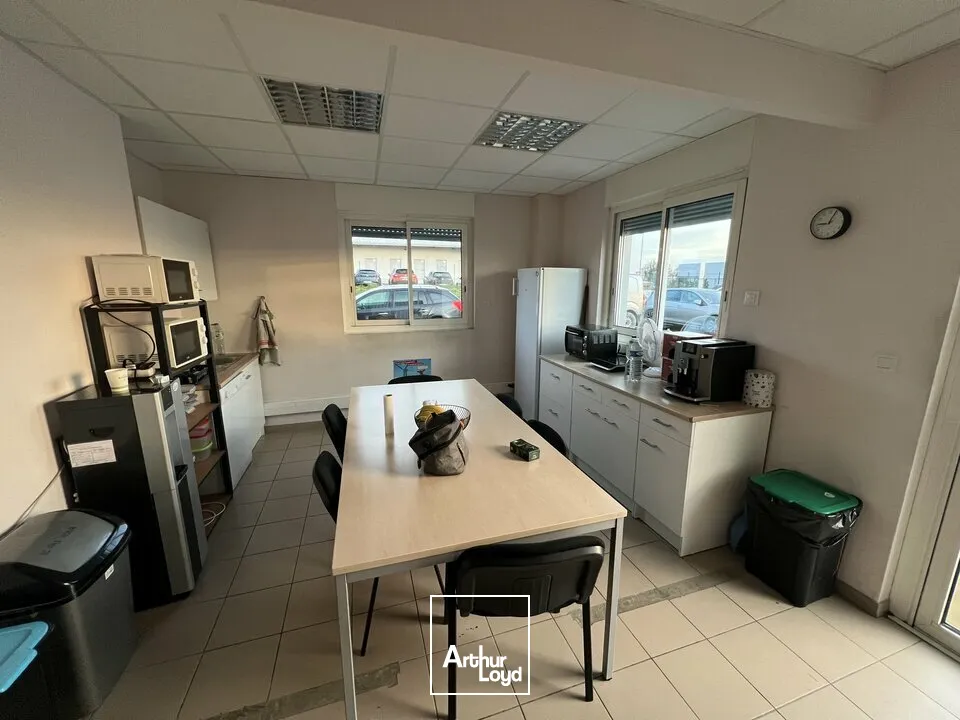 Locaux d'activité & Entrepôts - Location - LA BOIXE - 16330 - 305-305 - 7622349