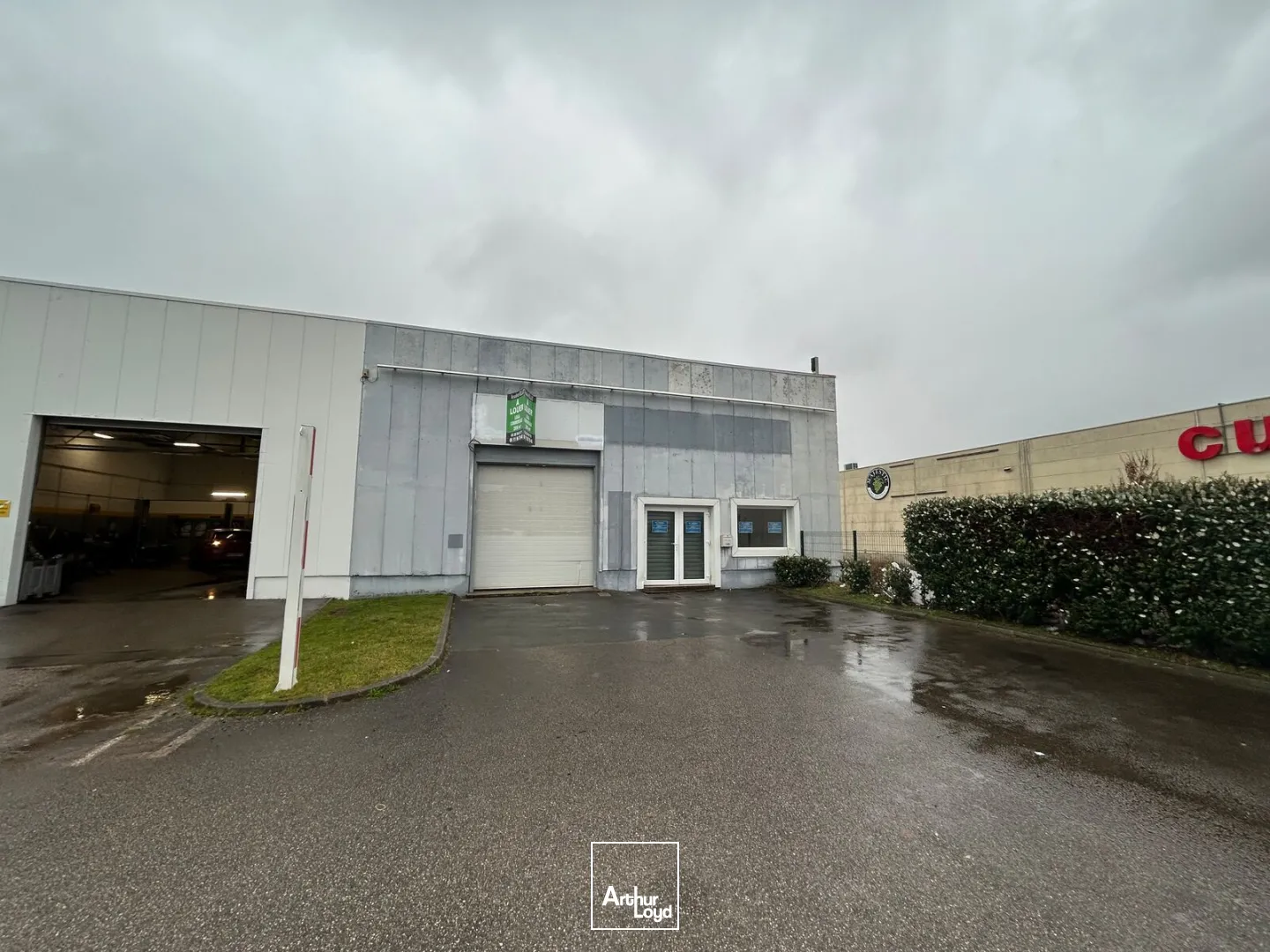 Locaux commerciaux - Location - COQUELLES - 62231 - 269-269 - 7622523