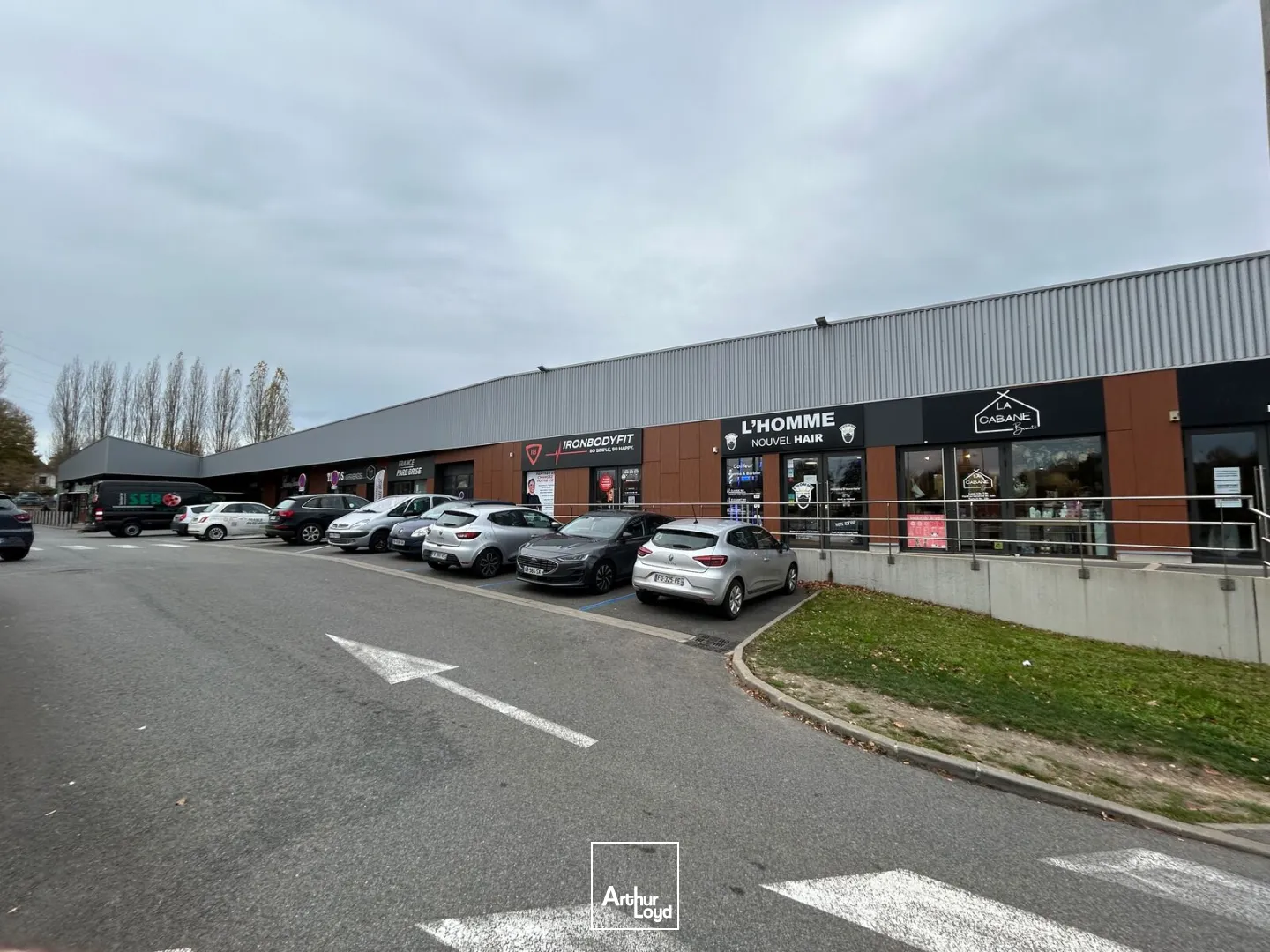 Locaux commerciaux - Location - LONGUENESSE - 62219 - 270-270 - 7622532