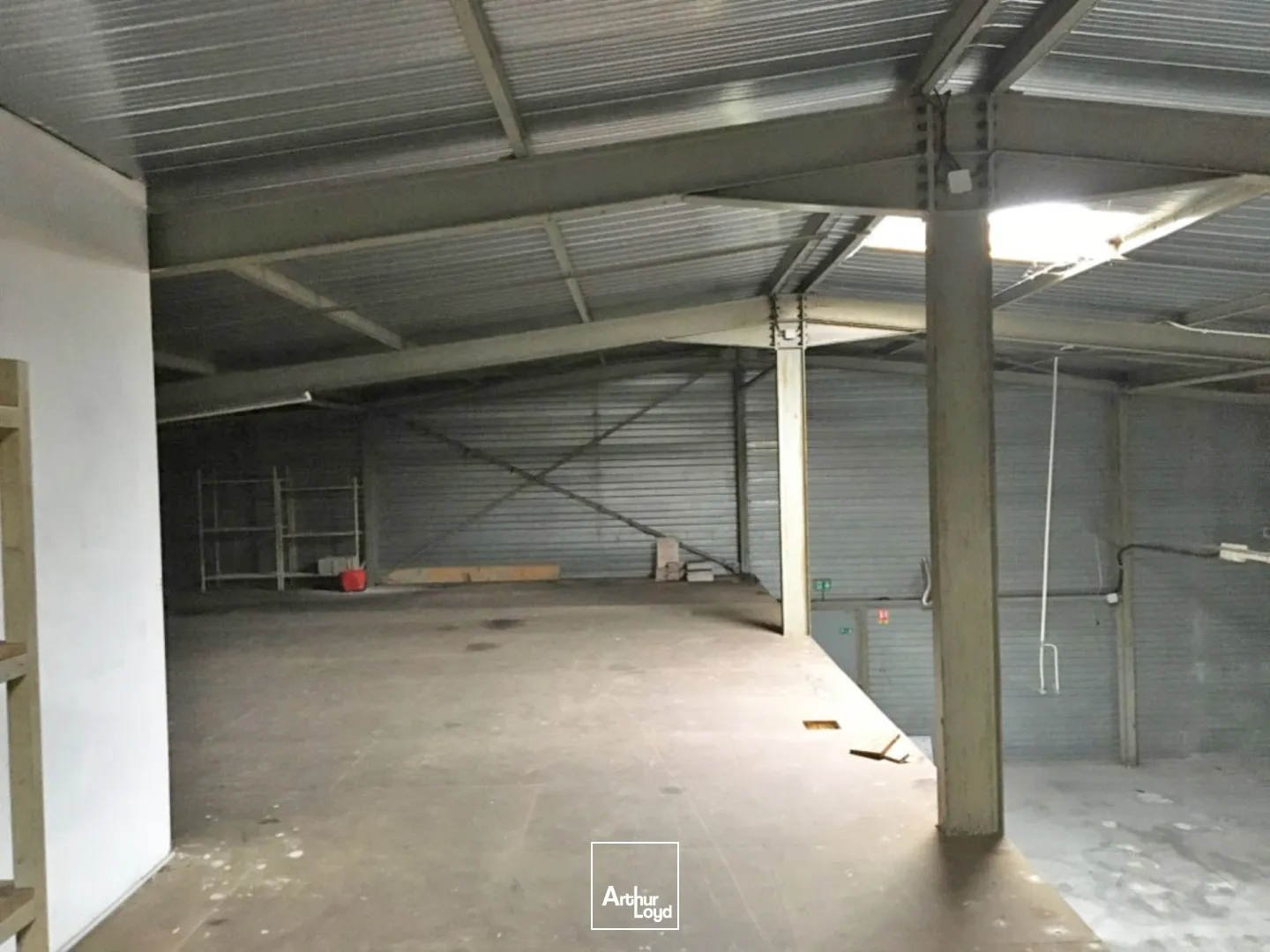 Locaux d'activité & Entrepôts - Vente - VINASSAN - 11110 - 700-700 - 7622589