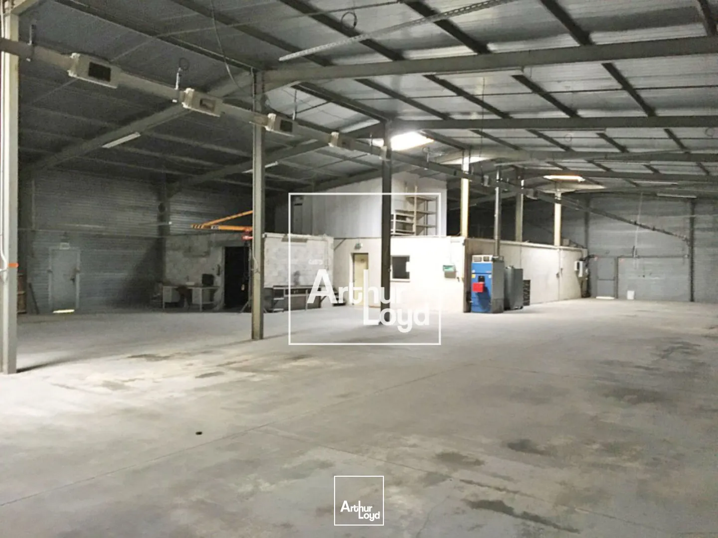 Locaux d'activité & Entrepôts - Vente - VINASSAN - 11110 - 700-700 - 7622598