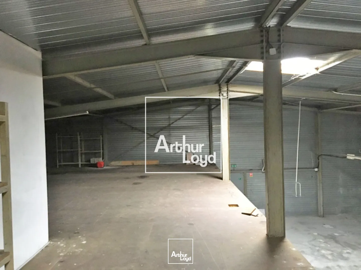 Locaux d'activité & Entrepôts - Vente - VINASSAN - 11110 - 700-700 - 7622599