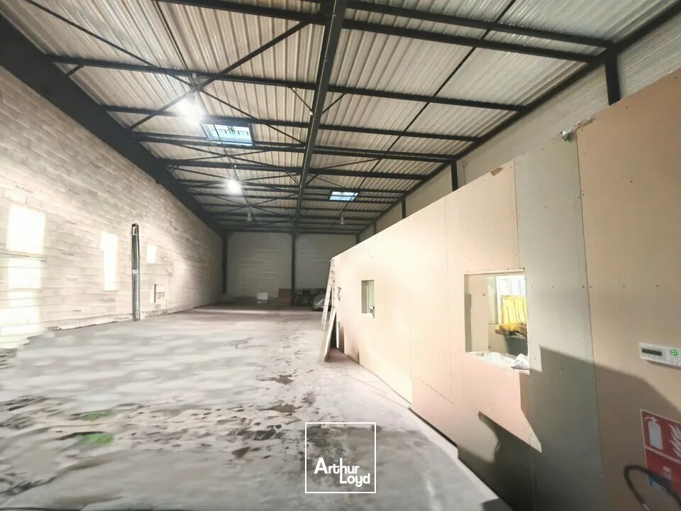 Locaux d'activité & Entrepôts - Vente - REIMS - 51100 - 360-360 - 7623830