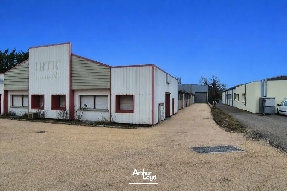 Locaux d'activité & Entrepôts - Vente - LONGVIC - 21600 - 325-325 - 7624081