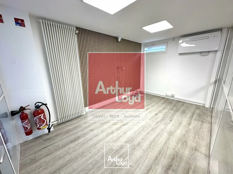 Locaux commerciaux - Location - TROYES - 10000 - 79-79 - 7624135