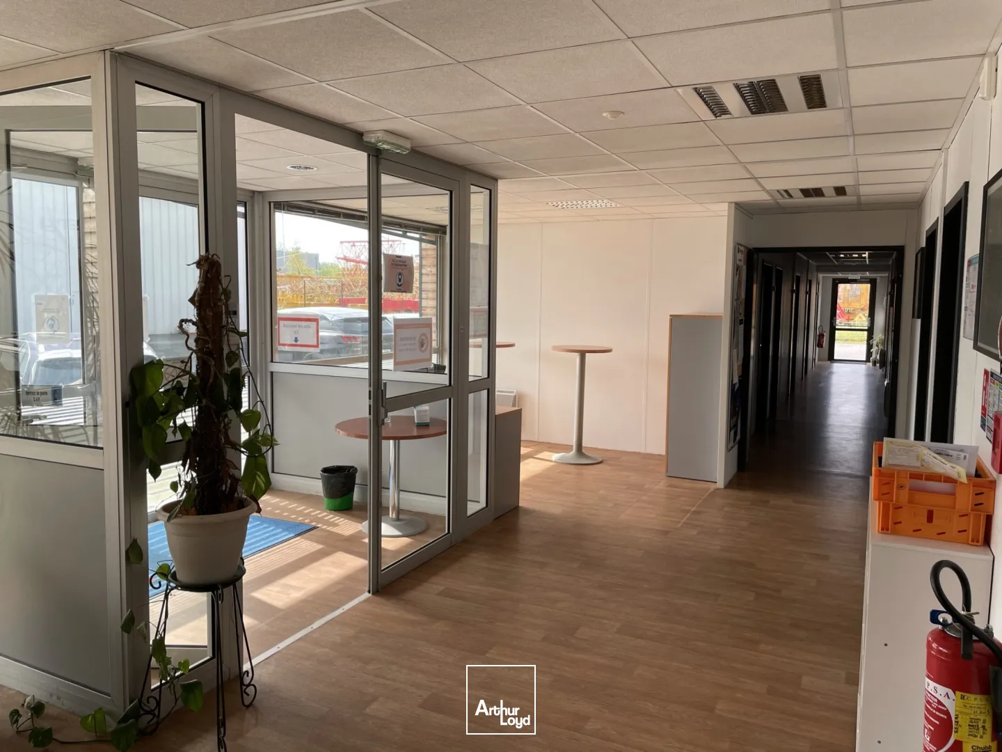 Locaux d'activité & Entrepôts - Vente - LAIGNEVILLE - 60290 - 766-766 - 7624349