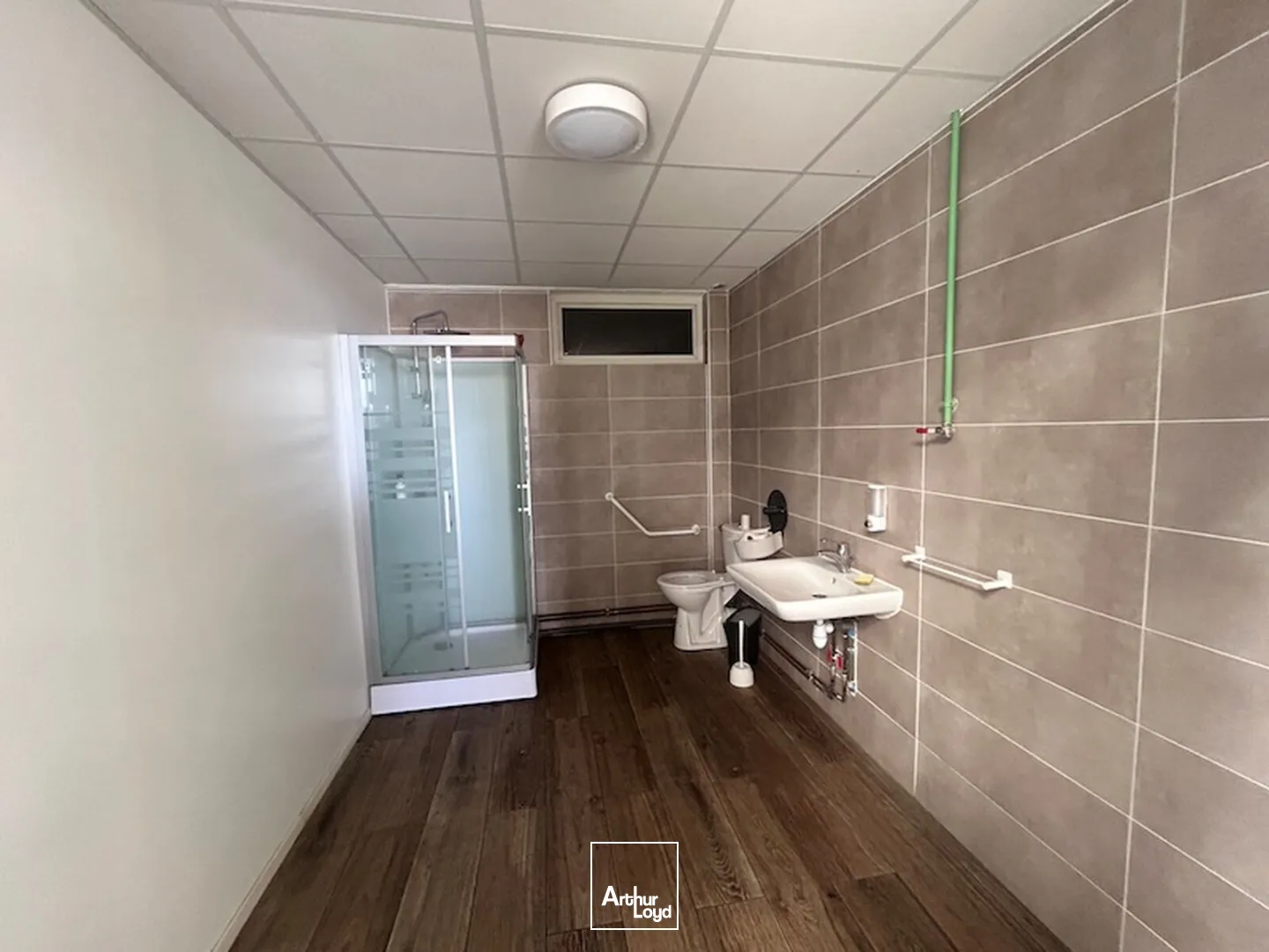 Locaux d'activité & Entrepôts - Location - VIRIAT - 01440 - 500-500 - 7624366