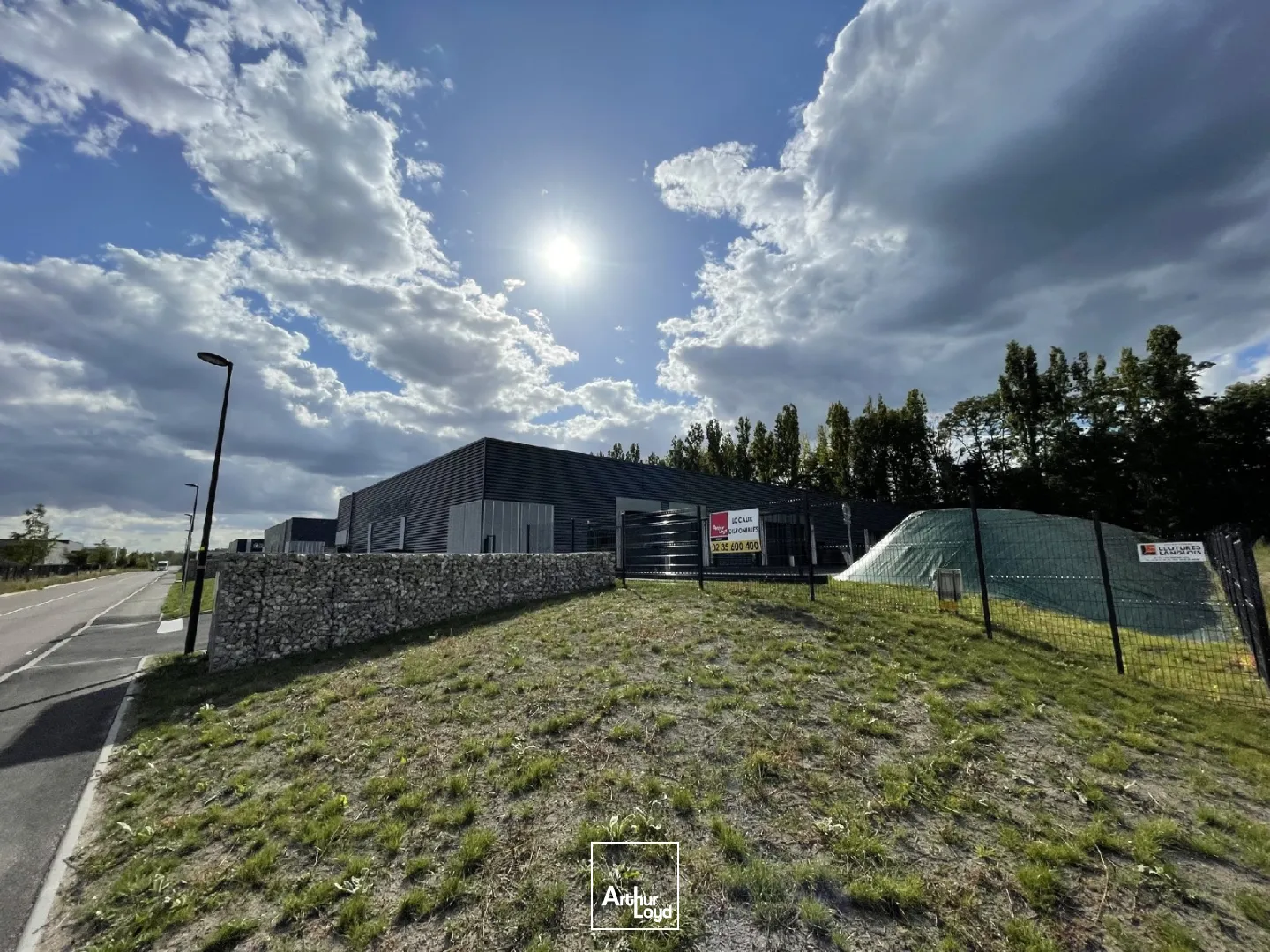 Locaux d'activité & Entrepôts - Location - OISSEL - 76350 - 105-262 - 7624441