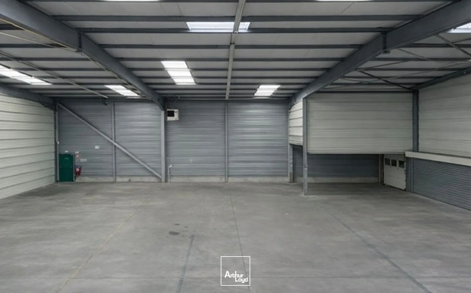 Locaux d'activité & Entrepôts - Location - CALAIS - 62100 - 1104-1104 - 7624631