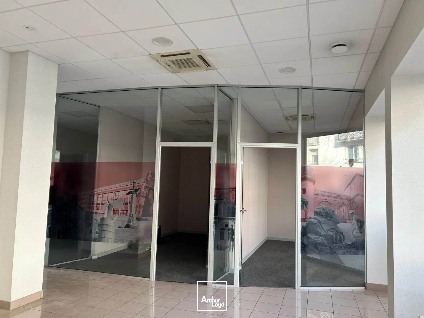 Locaux commerciaux - Location - SAINT NAZAIRE - 44600 - 137.5-137.5 - 7624660