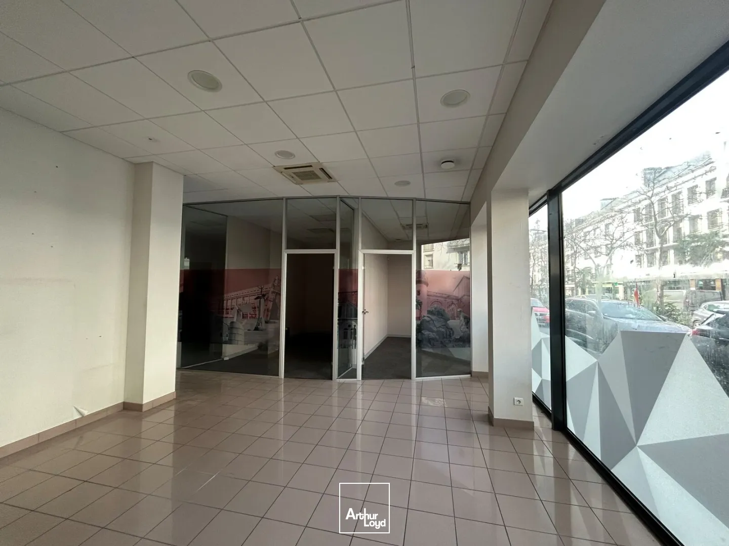 Locaux commerciaux - Location - SAINT NAZAIRE - 44600 - 137.5-137.5 - 7624661