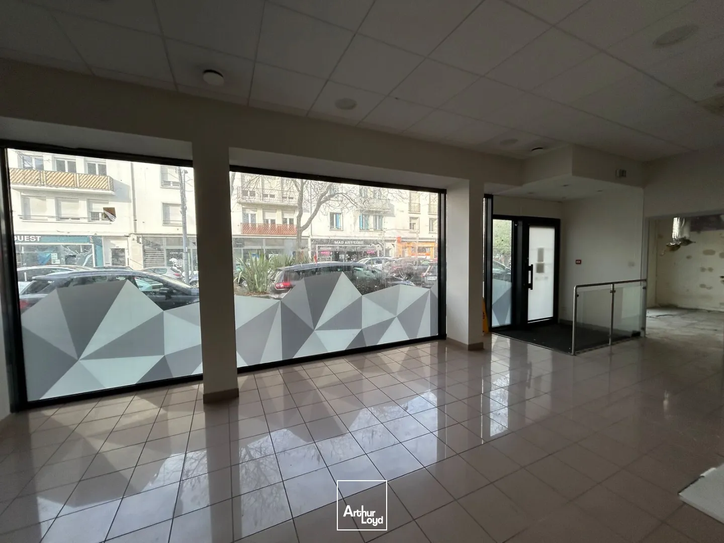 Locaux commerciaux - Location - SAINT NAZAIRE - 44600 - 137.5-137.5 - 7624665