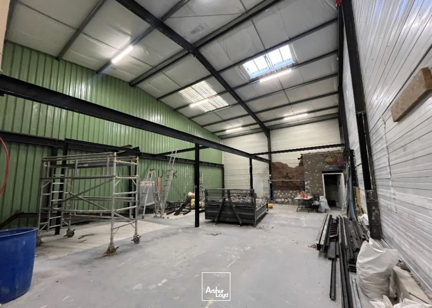 Locaux d'activité & Entrepôts - Location - MAGNY EN VEXIN - 95420 - 462-462 - 7624798