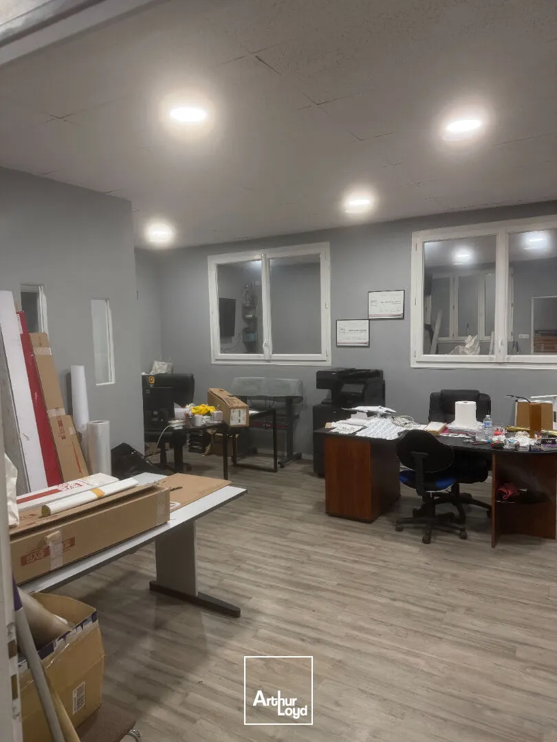 Locaux d'activité & Entrepôts - Location - FEYTIAT - 87220 - 255-255 - 7625035