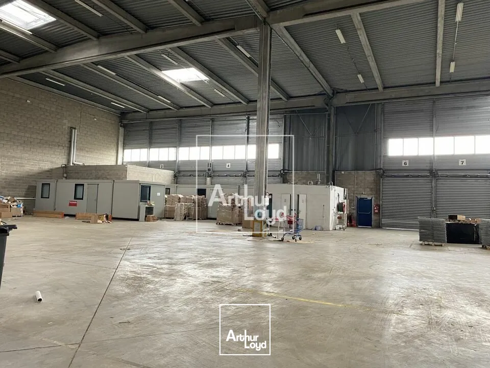 Locaux d'activité & Entrepôts - Location - COMBS LA VILLE - 77380 - 1325-3907 - 7625188