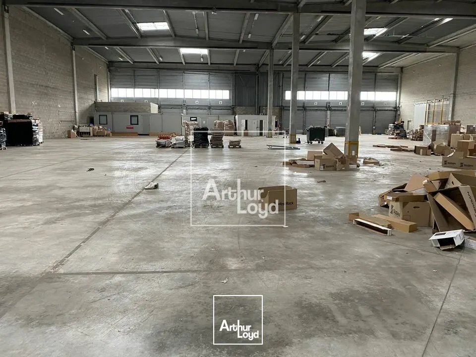 Locaux d'activité & Entrepôts - Location - COMBS LA VILLE - 77380 - 1325-3907 - 7625191