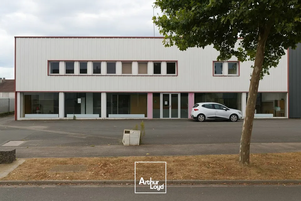 Locaux d'activité & Entrepôts - Vente - LA ROCHE-SUR-YON - 85000 - 2680-2680 - 7625233