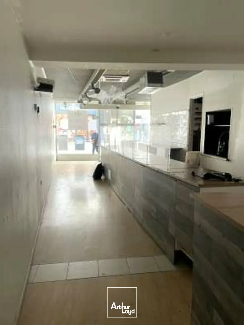 Locaux commerciaux - Vente - NIORT - 79000 - 85-85 - 7625239