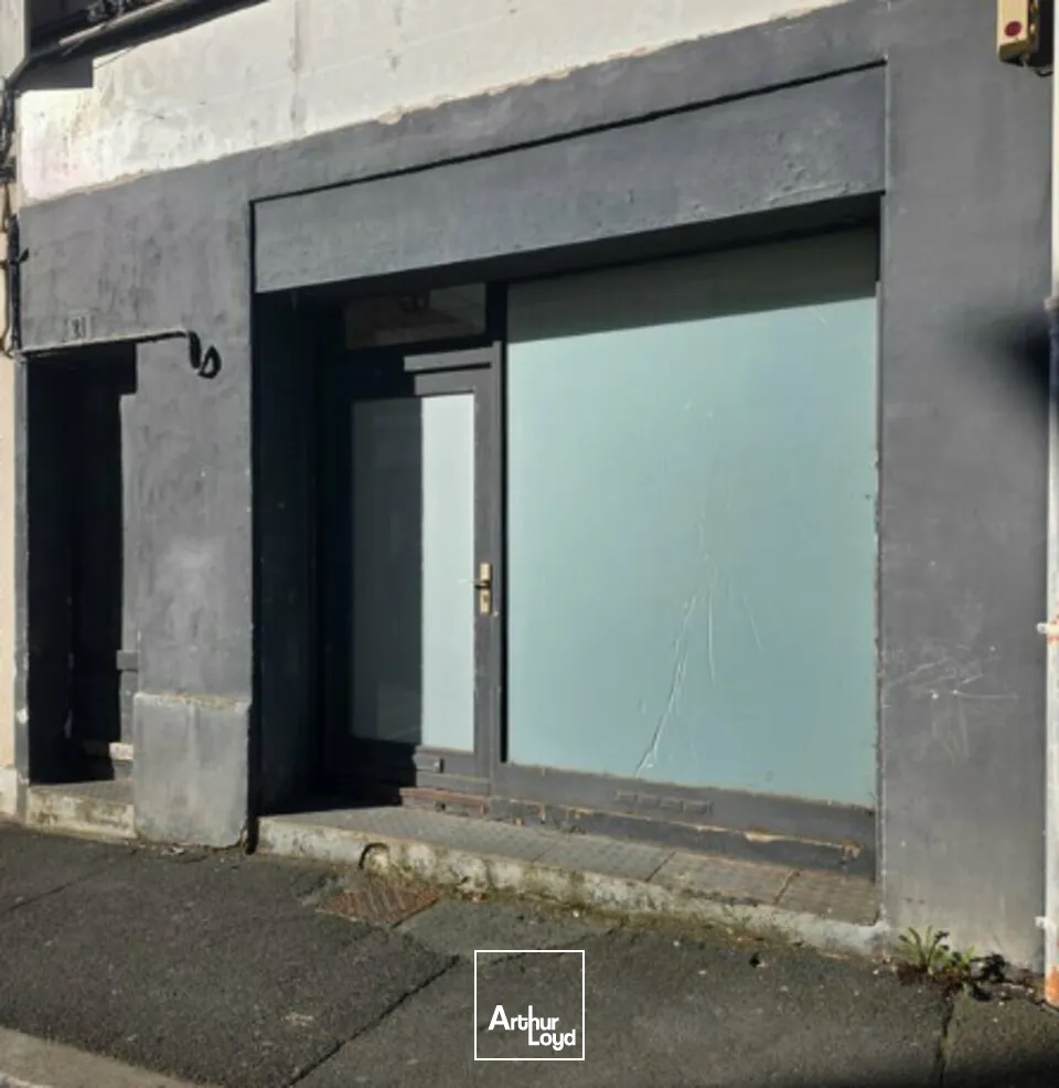 Locaux commerciaux - Location - NIORT - 79000 - 50-50 - 7625241