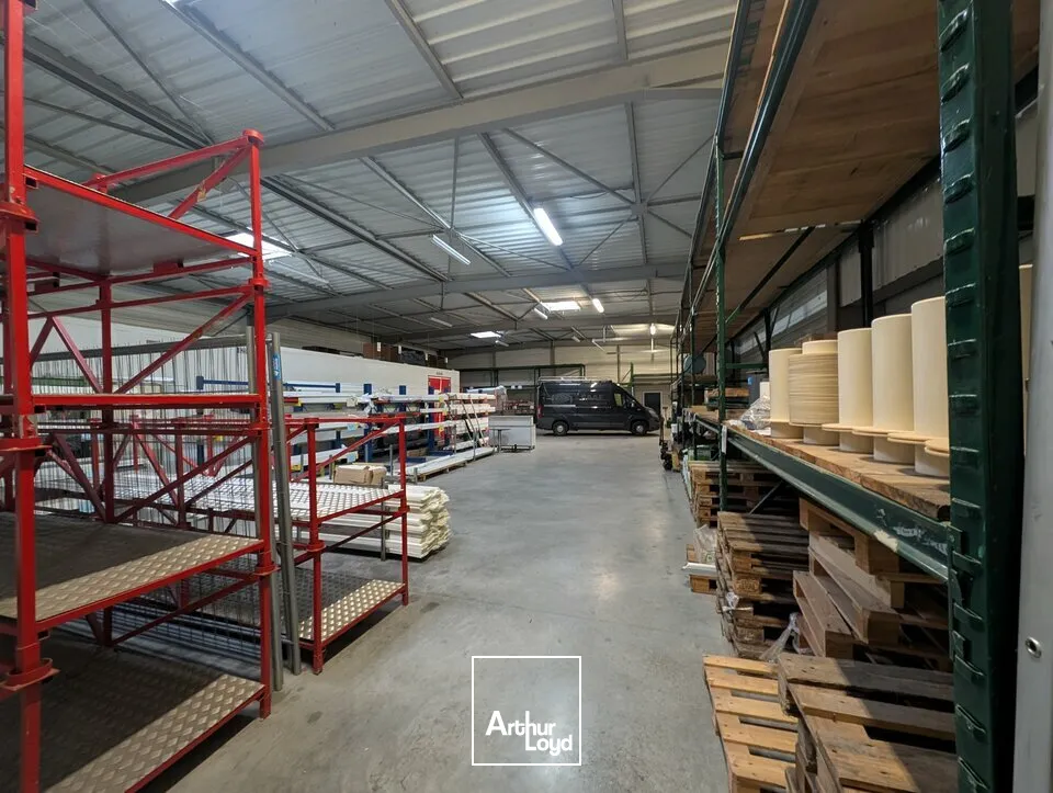 Locaux d'activité & Entrepôts - Location - BRISSAC LOIRE AUBANCE - 49320 - 850-850 - 7625253