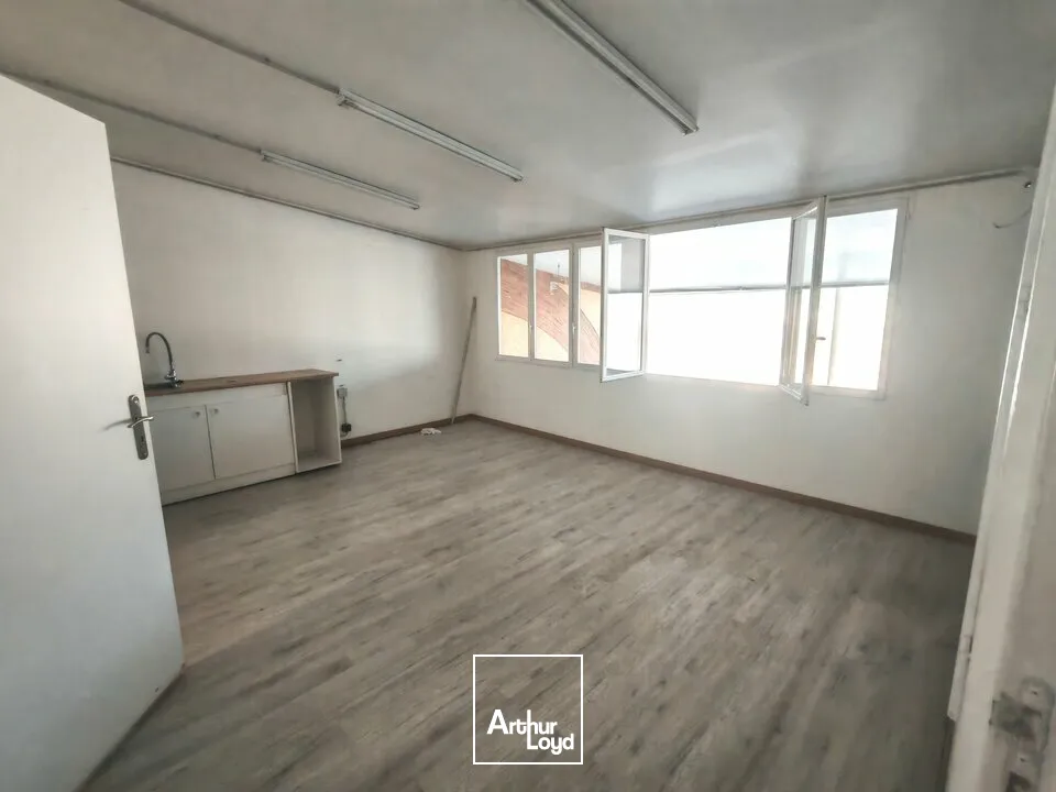 Locaux d'activité & Entrepôts - Location - CORMONTREUIL - 51350 - 140-140 - 7625271