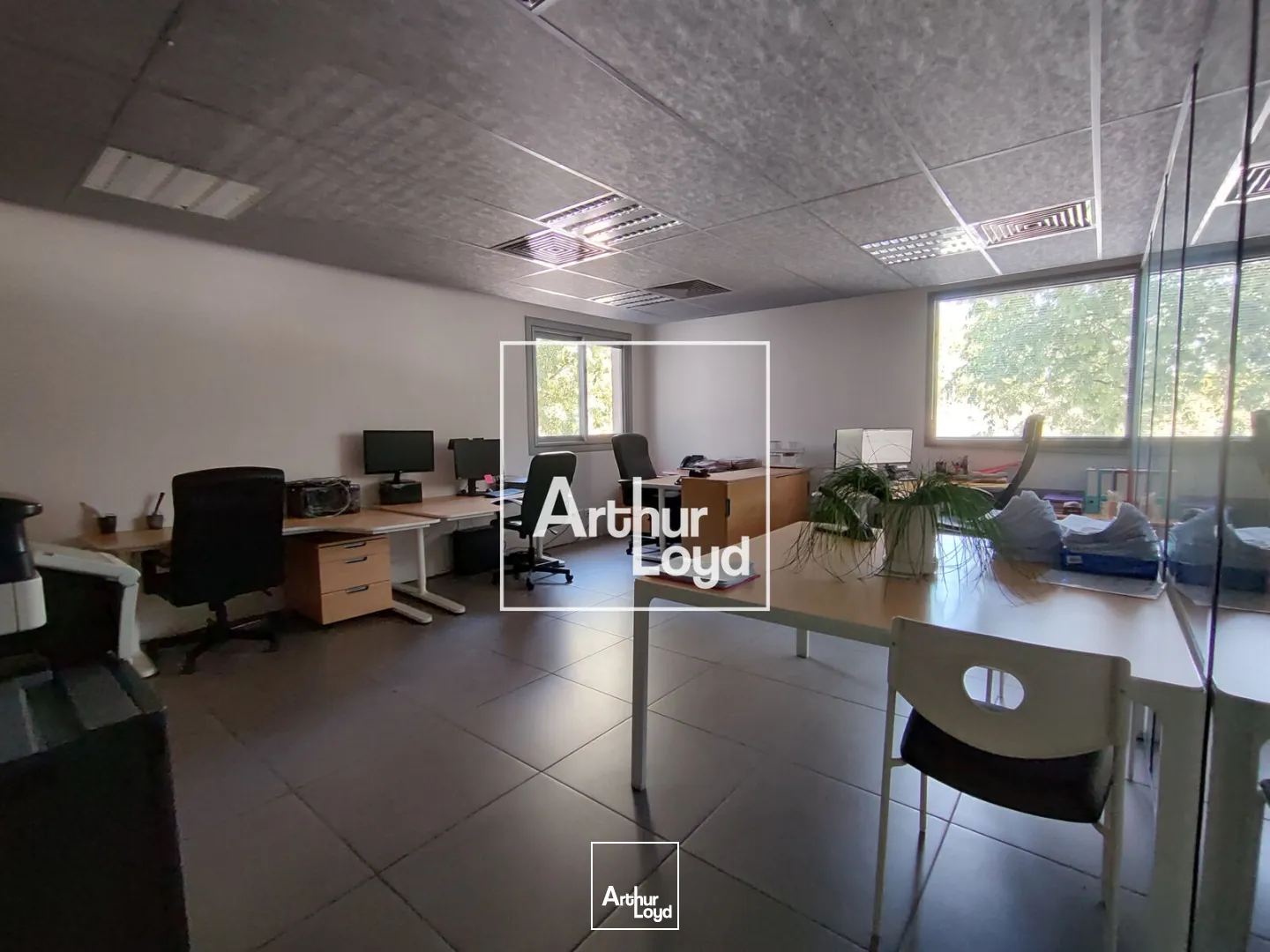 Locaux commerciaux - Vente - NIMES - 30900 - 164-164 - 7626058