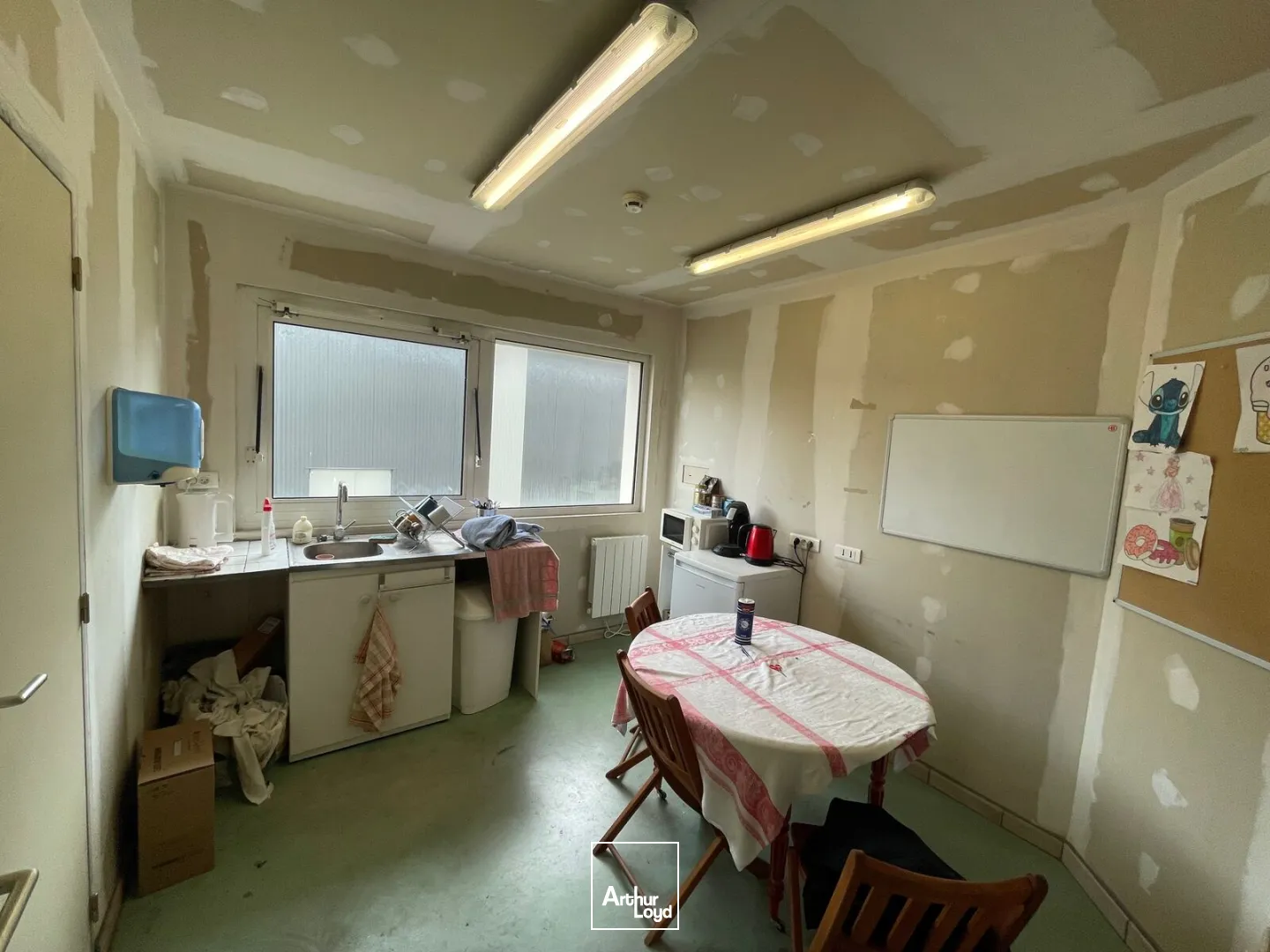 Locaux commerciaux - Location - VENETTE - 60280 - 332-332 - 7626335