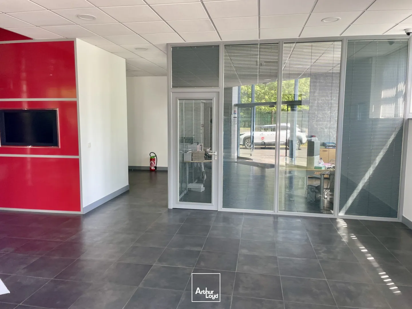 Bureaux - Location - VERNEUIL EN HALATTE - 60550 - 15-146.33 - 7626338