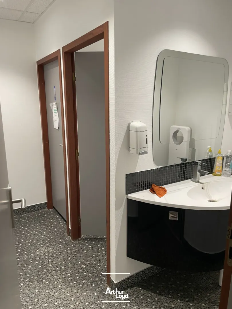 Bureaux - Location - VERNEUIL EN HALATTE - 60550 - 15-146.33 - 7626350