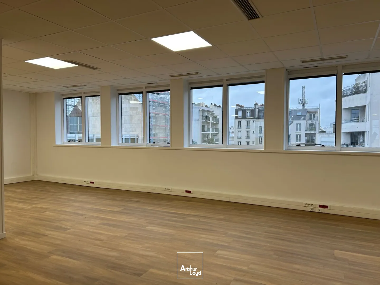 Bureaux - Location - LEVALLOIS PERRET - 92300 - 181-764 - 7626723