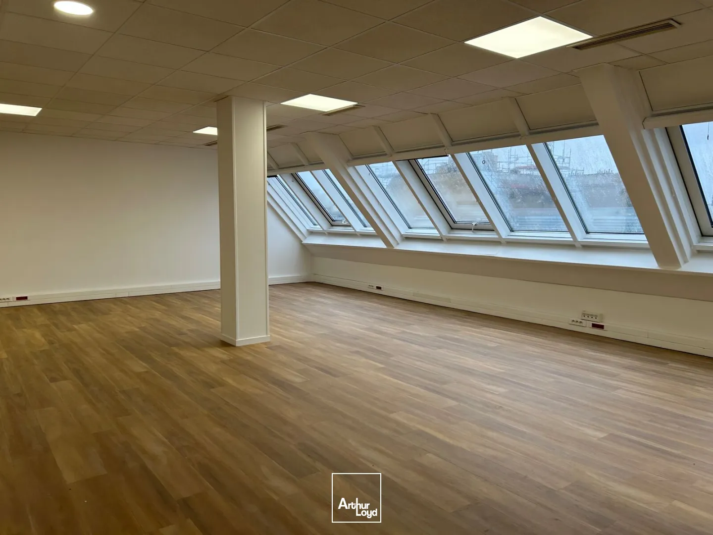 Bureaux - Location - LEVALLOIS PERRET - 92300 - 181-764 - 7626725