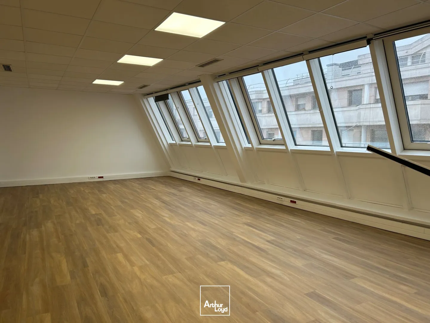 Bureaux - Location - LEVALLOIS PERRET - 92300 - 181-764 - 7626726