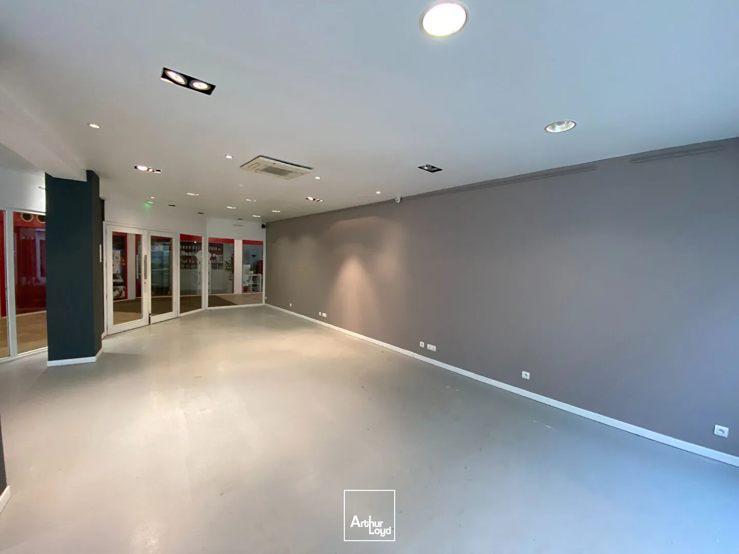 Locaux commerciaux - Vente - SAINT MARTIN DE RE - 17410 - 68-68 - 7627356