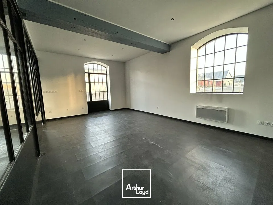 Locaux d'activité & Entrepôts - Location - TOURNUS - 71700 - 1000-1000 - 7627409