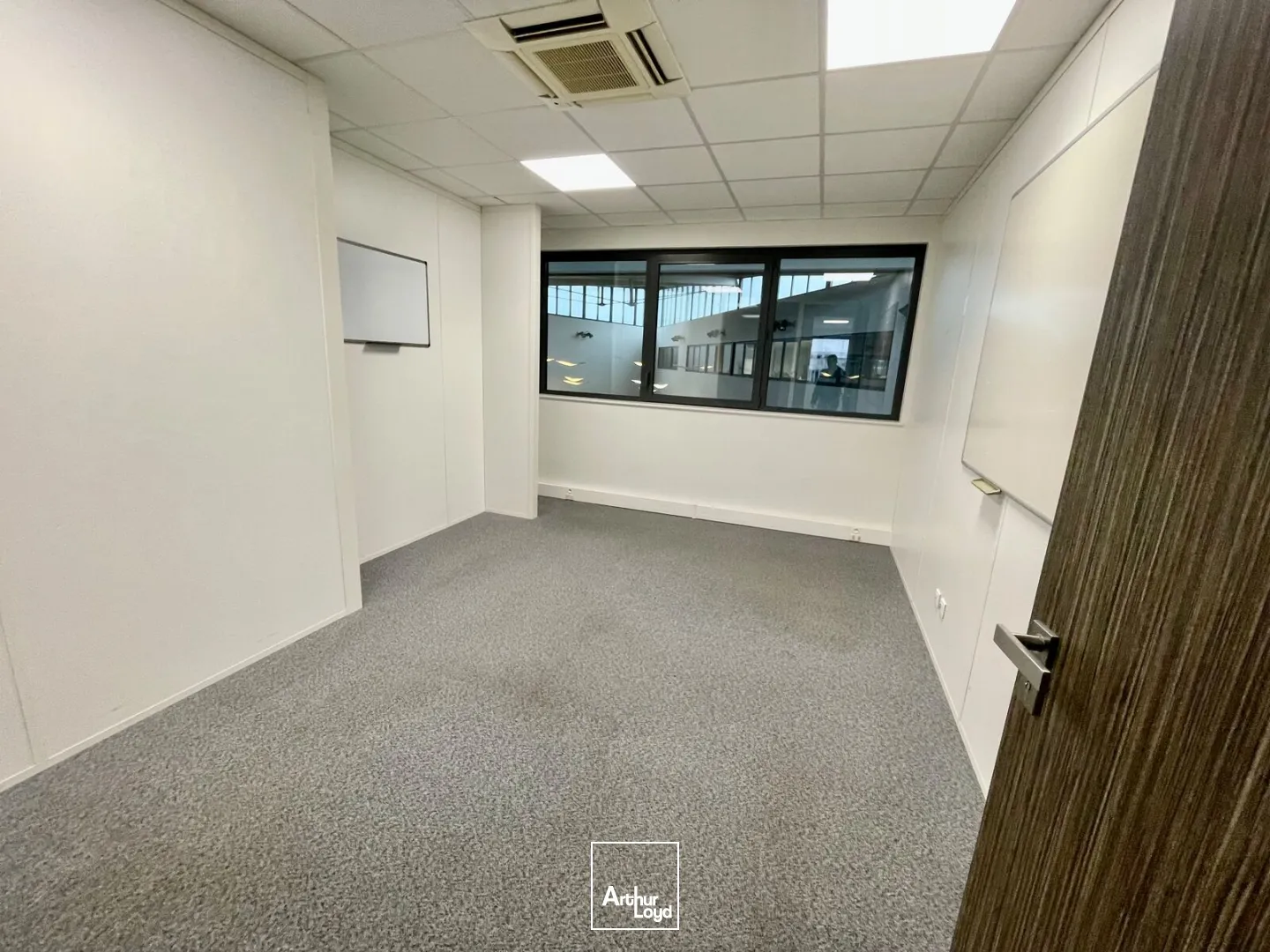 Bureaux - Location - ISNEAUVILLE - 76230 - 142.5-402.5 - 7628560