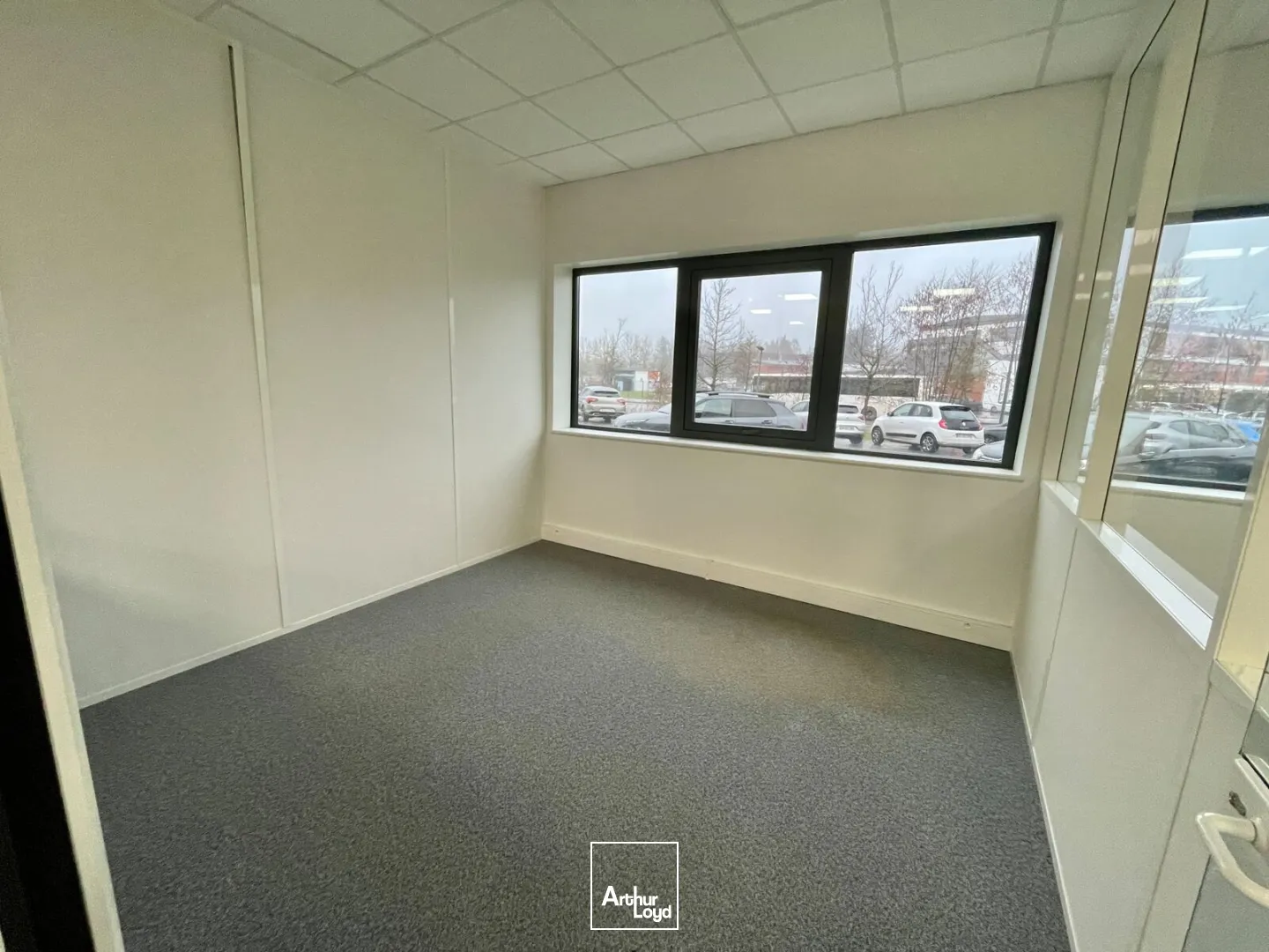 Bureaux - Location - ISNEAUVILLE - 76230 - 142.5-402.5 - 7628569