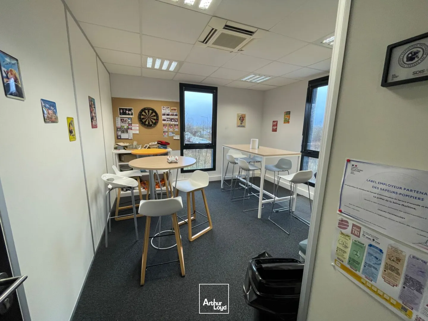 Bureaux - Location - SAINT MARTIN DU VIVIER - 76160 - 241-241 - 7628585