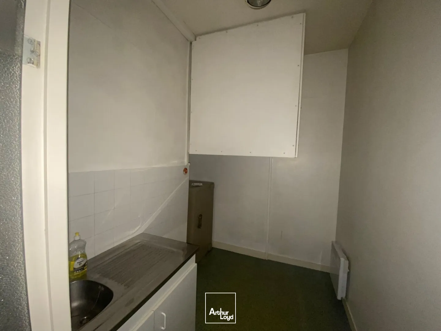 Locaux commerciaux - Location - LORIENT - 56100 - 100.39-100.39 - 7629882