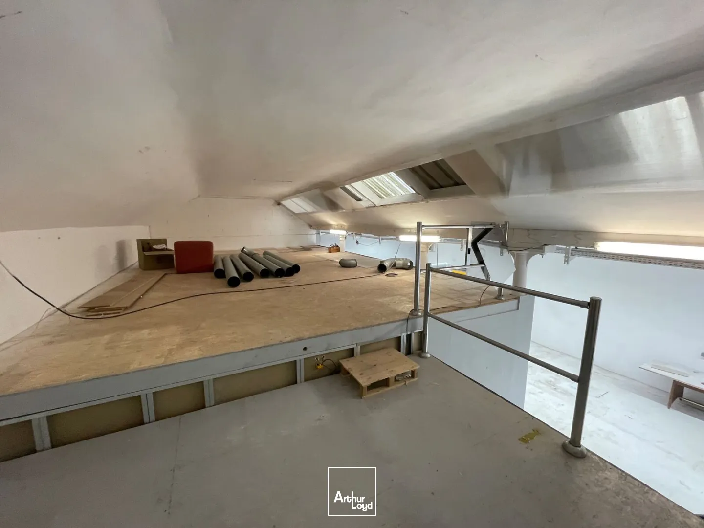 Locaux d'activité & Entrepôts - Location - LE HOULME - 76770 - 245-245 - 7629972