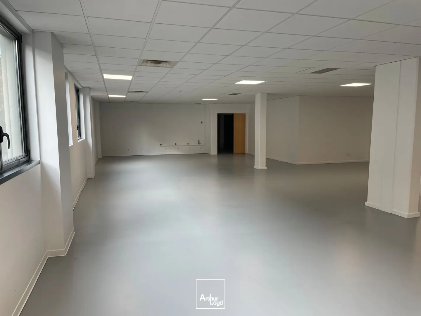 Bureaux - Location - SAINT ANDRE LEZ LILLE - 59350 - 1077.58-4433.94 - 7630067