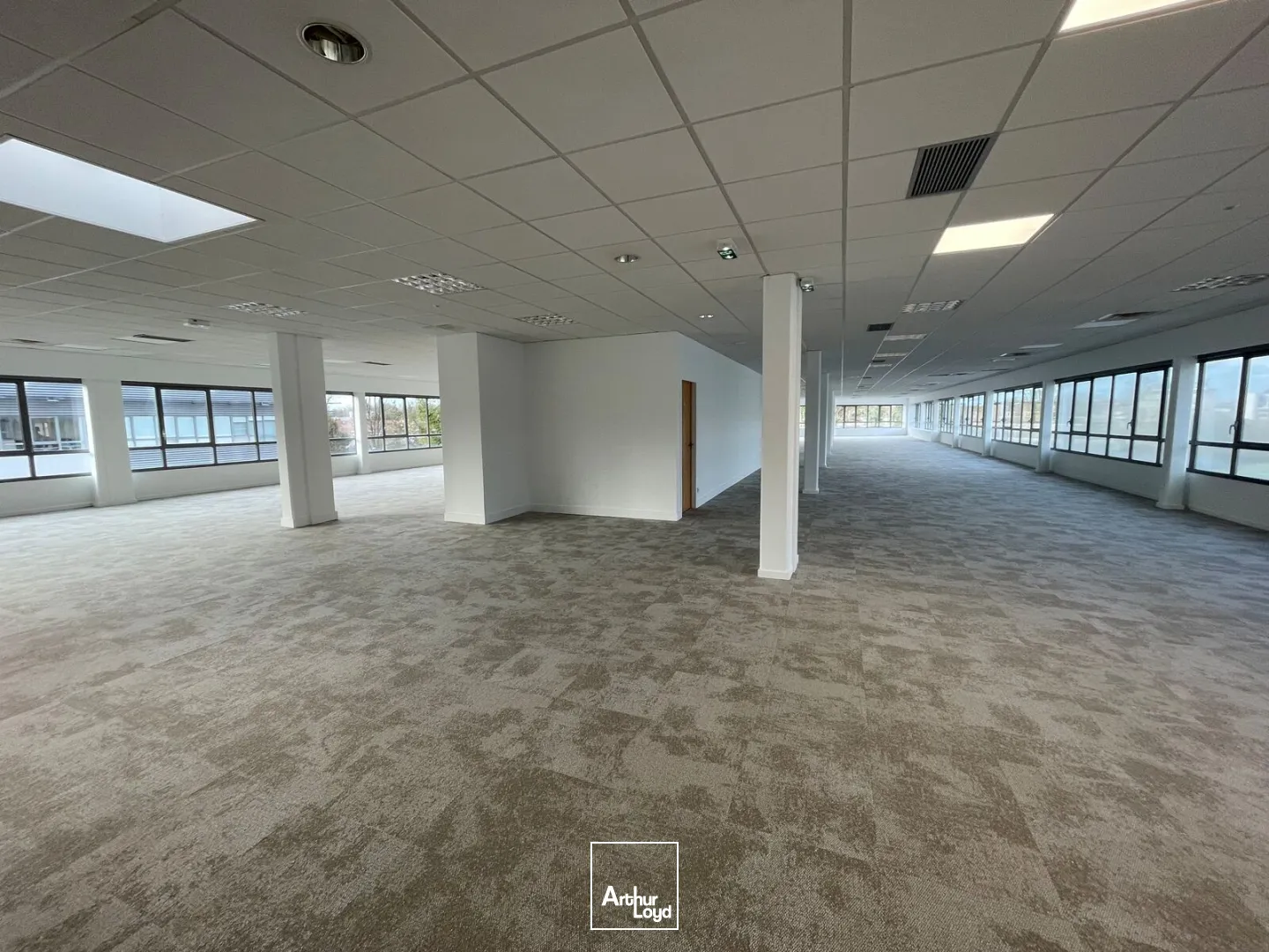 Bureaux - Location - SAINT ANDRE LEZ LILLE - 59350 - 1077.58-4433.94 - 7630072