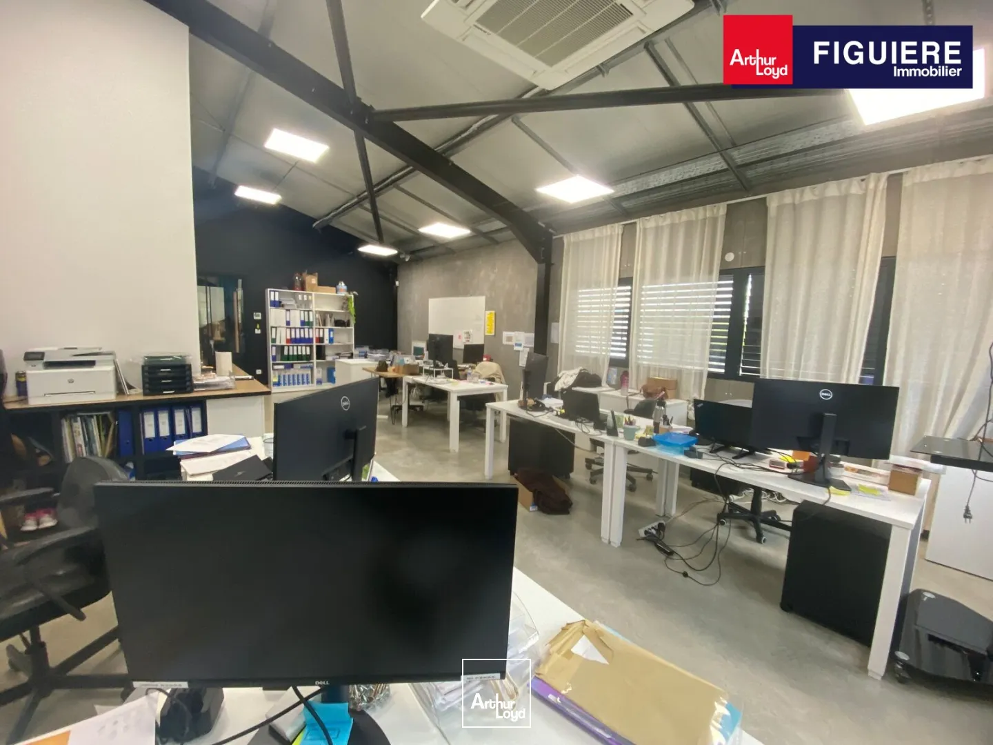 Locaux d'activité & Entrepôts - Location - CHARLEVAL - 13350 - 320-320 - 7632985