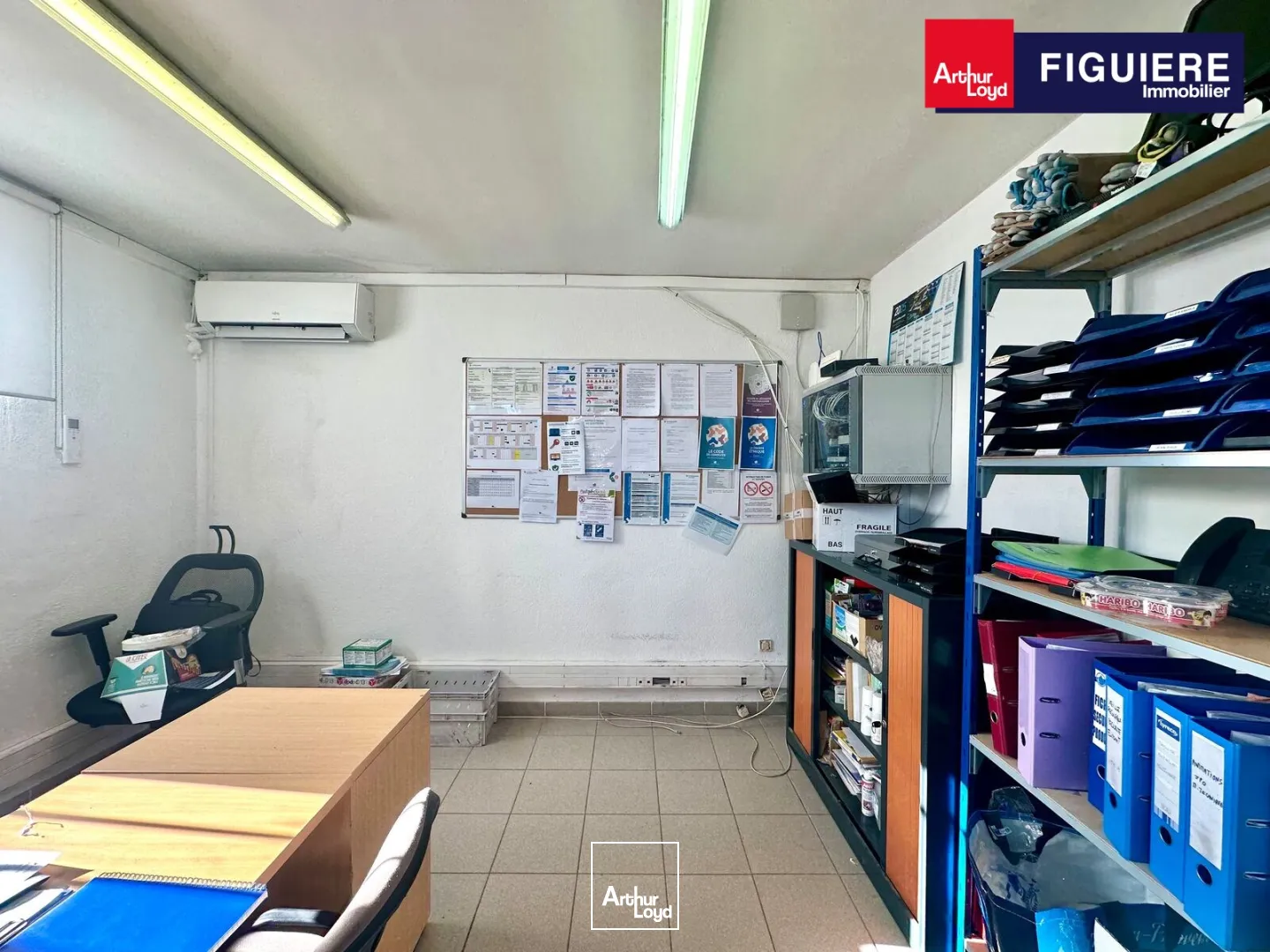 Locaux d'activité & Entrepôts - Location - AIX EN PROVENCE - 13290 - 450-450 - 7633031