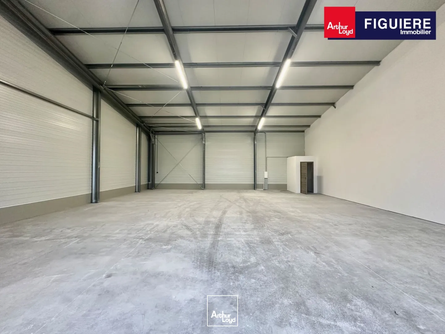 Locaux d'activité & Entrepôts - Location - ROGNAC - 13340 - 200-600 - 7633202