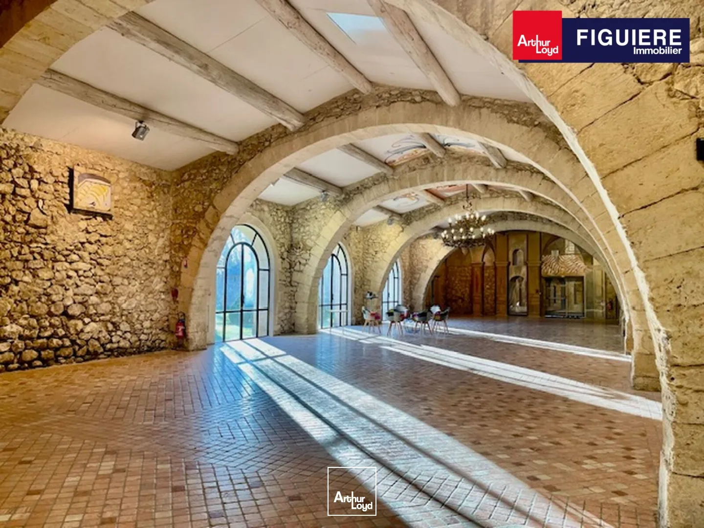 Locaux commerciaux - Vente - MALLEMORT - 13370 - 660-660 - 7633240