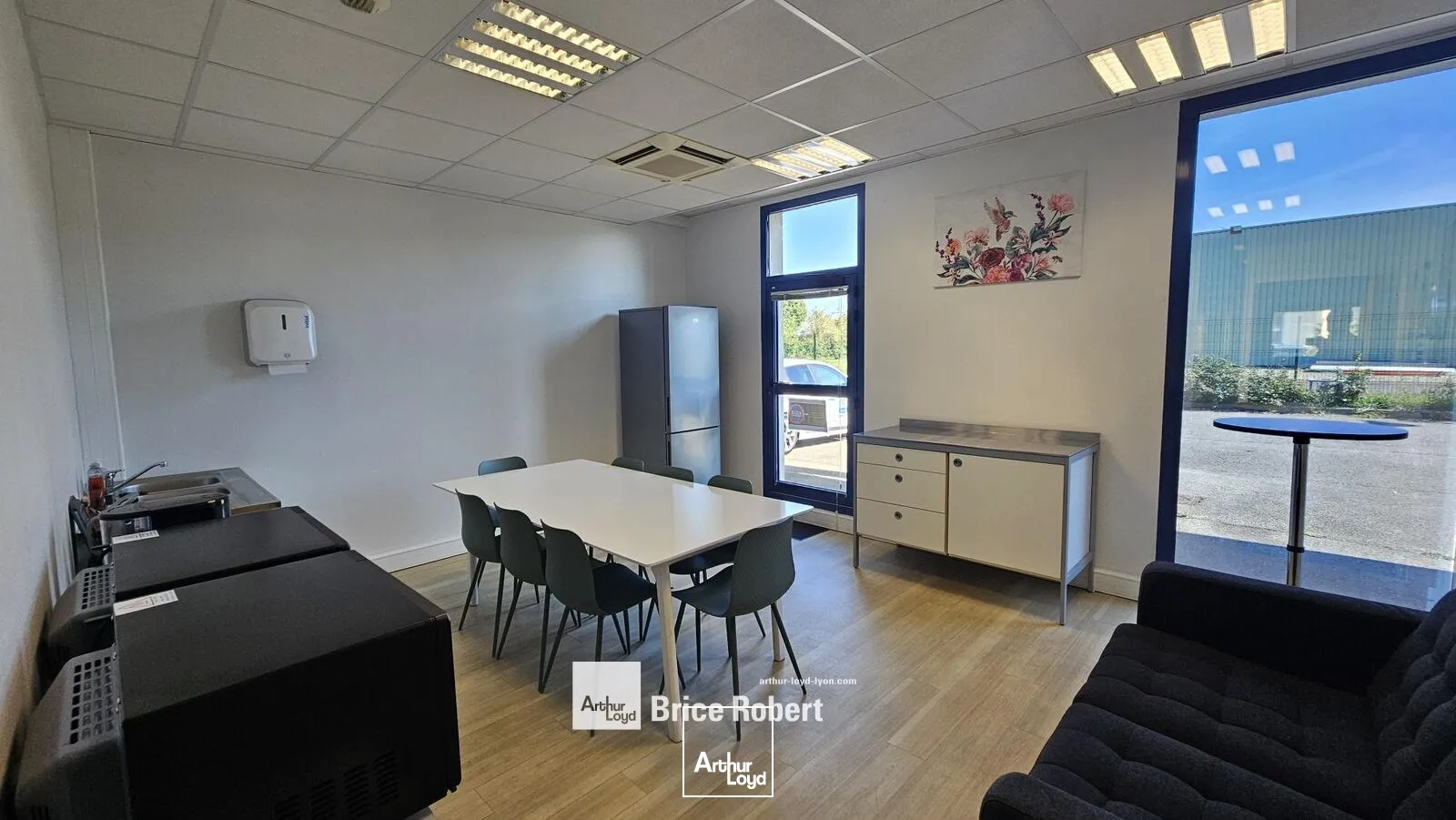 Bureaux - Location - BRON - 69500 - 334.4-334.4 - 7634077