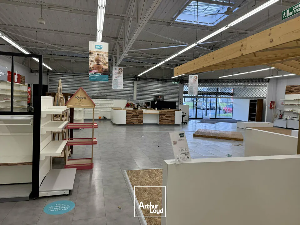 Locaux commerciaux - Location - MALEMORT - 19360 - 904-904 - 7634533