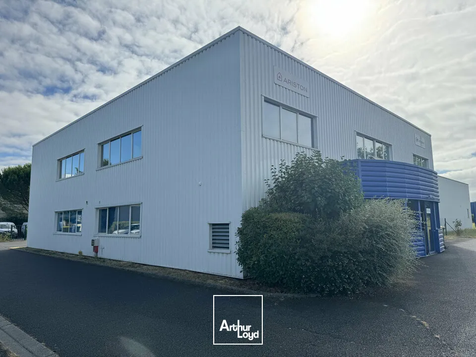 Bureaux - Location - PARÇAY-MESLAY - 37210 - 350-350 - 7634603