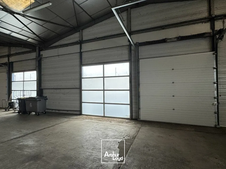 Locaux d'activité & Entrepôts - Vente - SAINT PIERRE DES CORPS - 37700 - 2032-2032 - 7634609