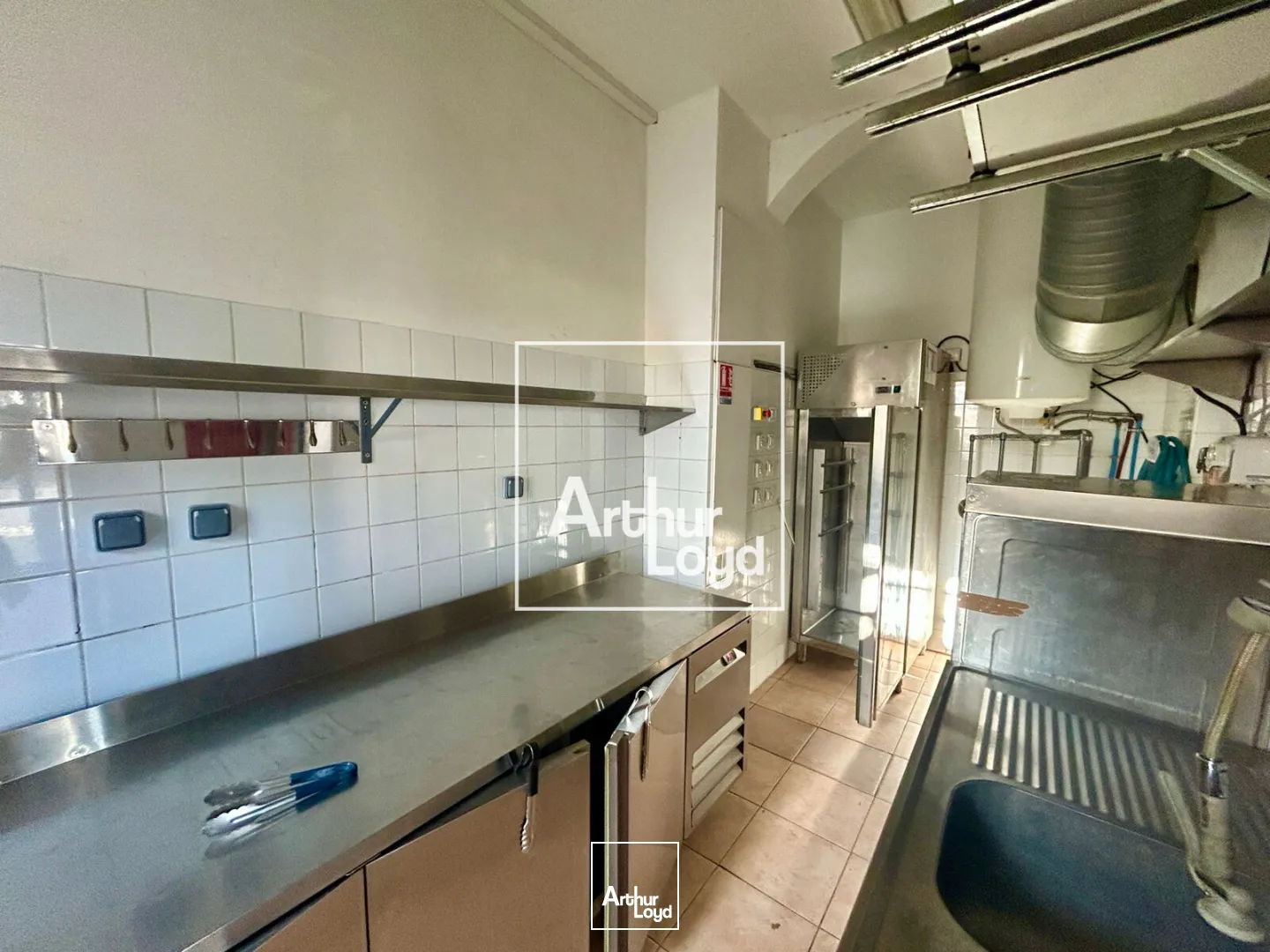 Locaux commerciaux - Location - MONTPELLIER - 34000 - 106-106 - 7634679